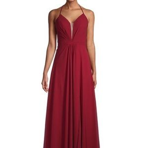 🎉HOST PICK🎉 Rene Ruiz Collection Burgundy Chiffon Gown